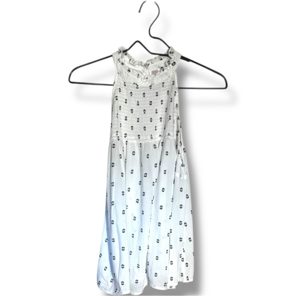 Alya Chic White with Black Pattern High Neck Keyhole Cutout Back Halter Neck Top - Picture 12 of 16
